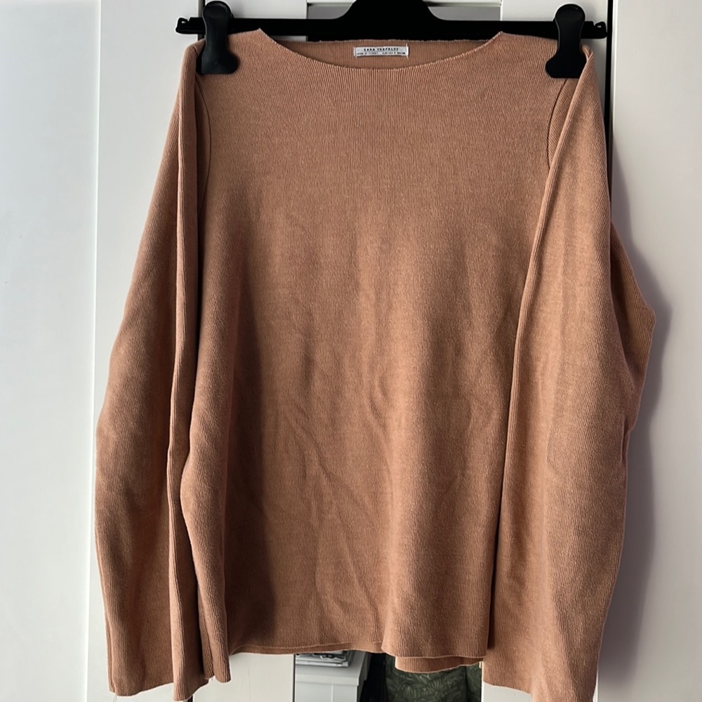 ZARA SWEATER BROWN SIZE SMALL IN GREAT CONDITION